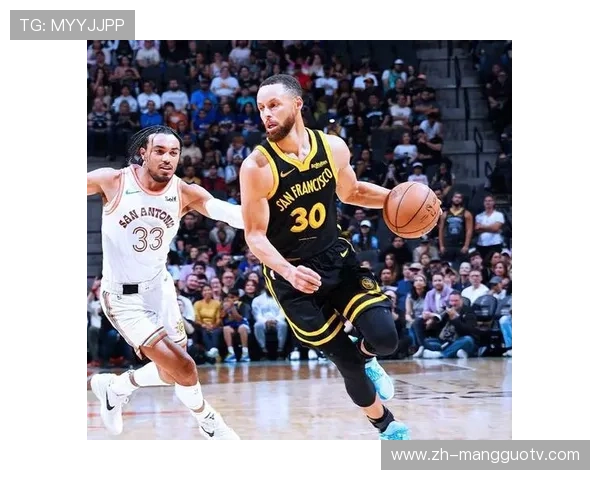 勇士主场险胜国王，库里命中准绝杀三分